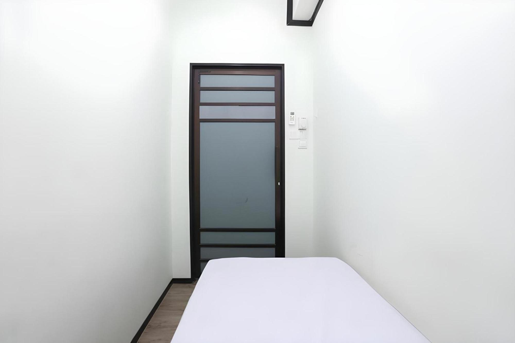 Spot On 90587 The Space Inn Kuala Terengganu Exteriér fotografie