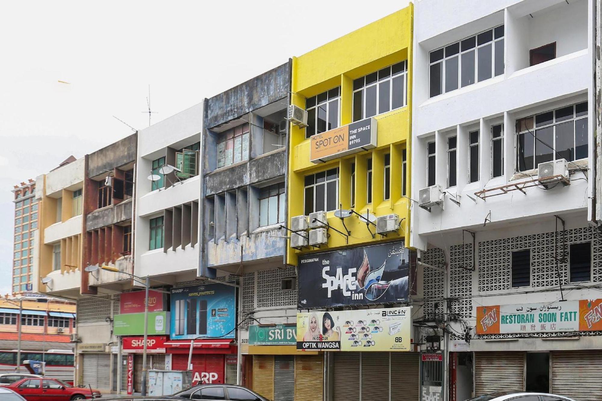 Spot On 90587 The Space Inn Kuala Terengganu Exteriér fotografie