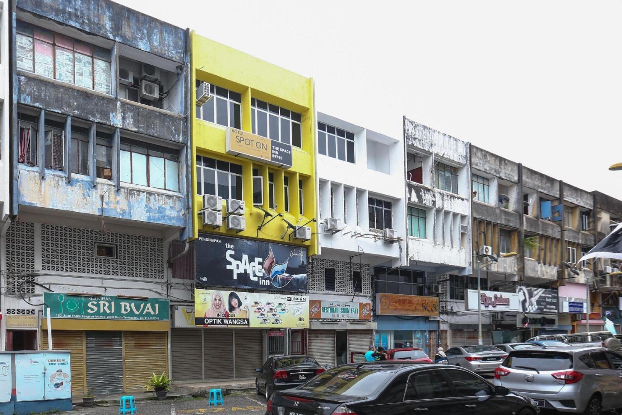 Spot On 90587 The Space Inn Kuala Terengganu Exteriér fotografie